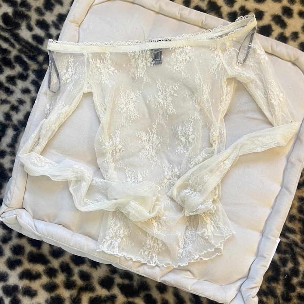 Forever 21 Sheer Lace Off-Shoulder Top - Cream